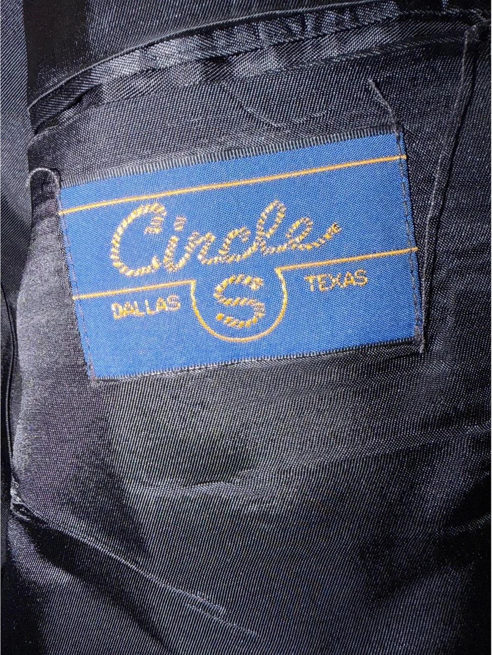 Circle S this circle